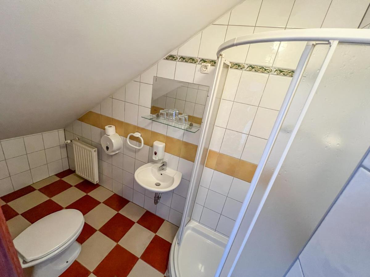 Hotel & Restaurant Babic Vranovaca Екстериор снимка